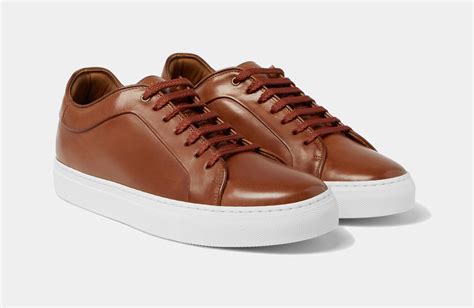 best fashionable sneakers for men.